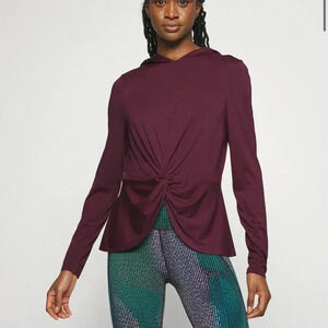 Sweaty Betty Maroon Hooded Long Sleeve Active Shirt Pullover Size 10 Tori Large